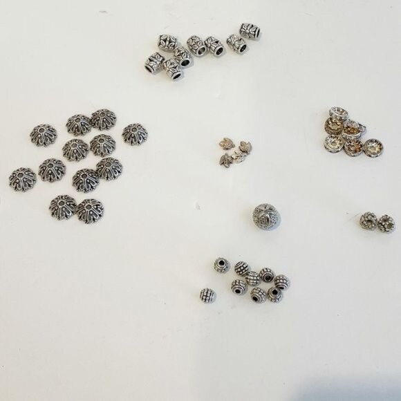 Assorted Jewelry Making Supplies Charms Spacers Earring Hooks Fasteners Jewelry - Picture 11 of 16